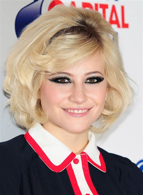 Pixie Lott .